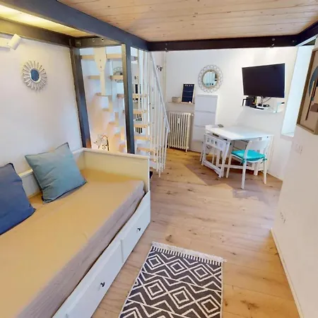 119f - 2p Rdc Proche Centre * Menton