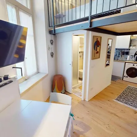 119f - 2p Rdc Proche Centre Apartment *